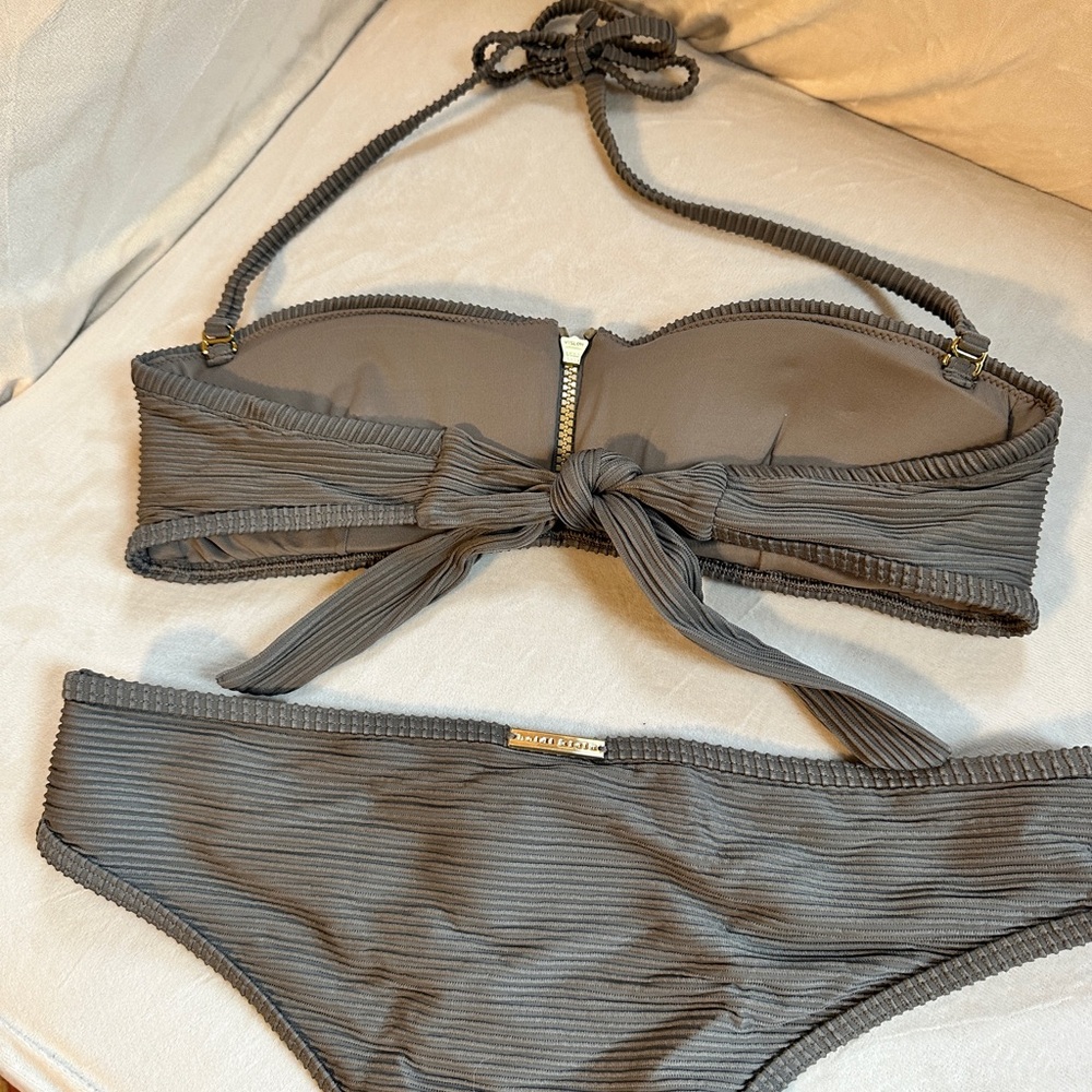 Heidi Klein Bikini - Size M View 2
